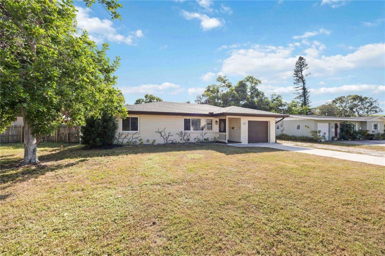 2811 17th Avenue W, Bradenton, FL 34205 Photo