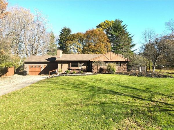 4576 Whetstone Road, Manlius, NY 13104