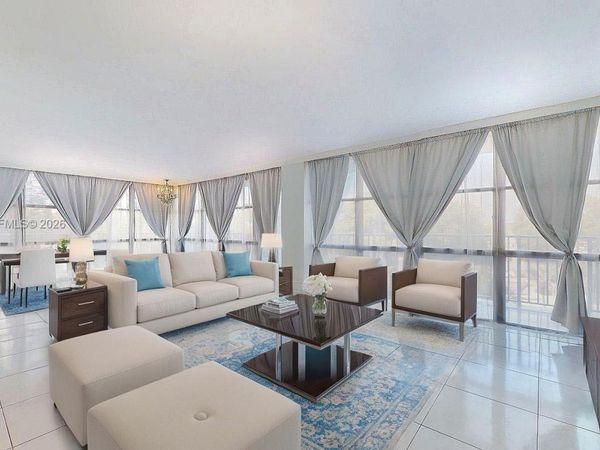 1000 Parkview Dr, Unit 431, Hallandale Beach, FL 33009