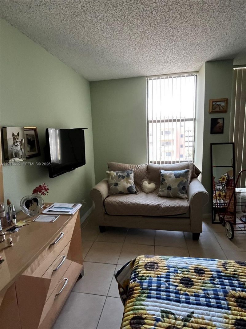 Please Call For Address, Unit 707, Hialeah, FL 33012 Photo