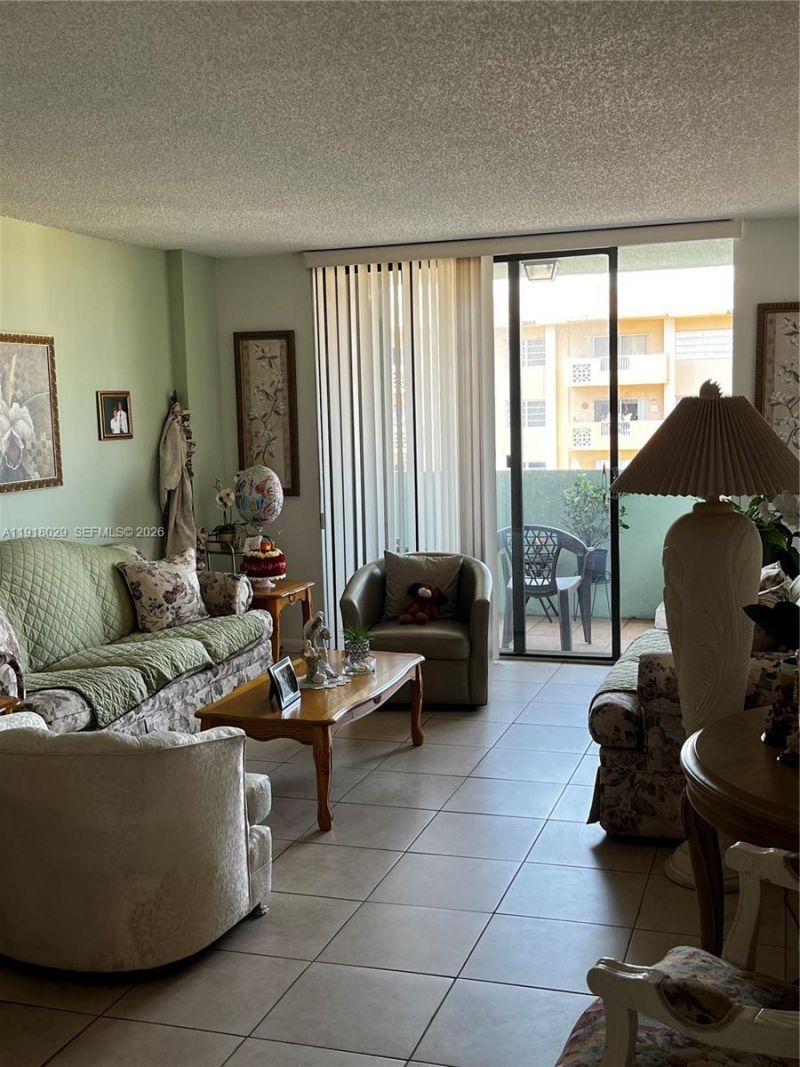 Please Call For Address, Unit 707, Hialeah, FL 33012 Photo