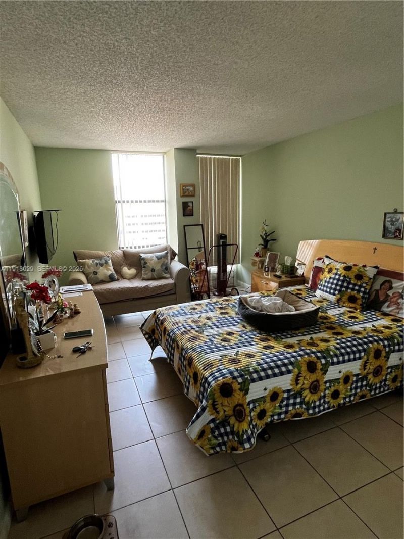 Please Call For Address, Unit 707, Hialeah, FL 33012 Photo
