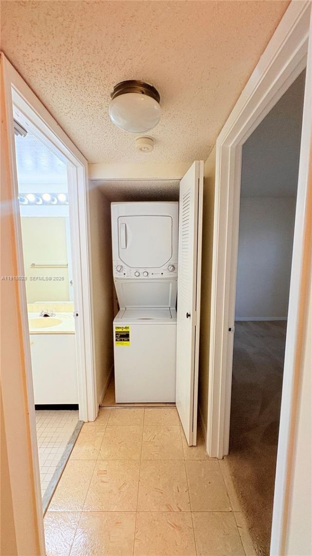 12900 SW 13th St, Unit 413E, Pembroke Pines, FL 33027 Photo