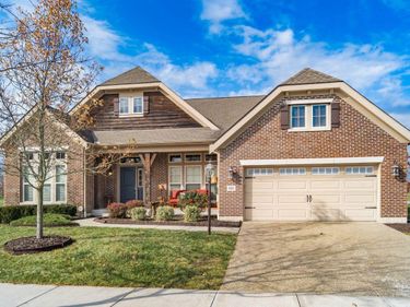886 Ballater Drive, Delaware, OH 43015