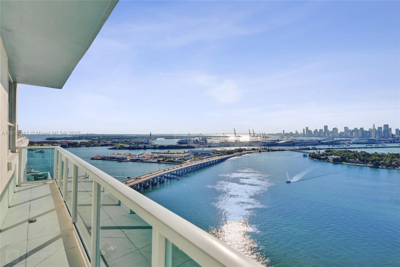 650 West Ave, Unit PH01, Miami Beach, FL 33139 Photo