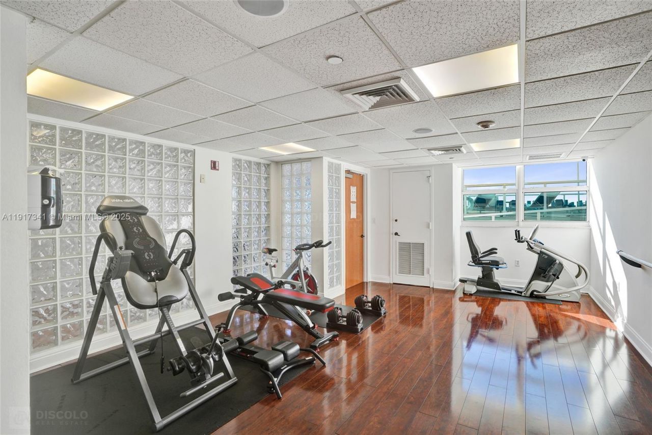 650 West Ave, Unit PH01, Miami Beach, FL 33139 Photo