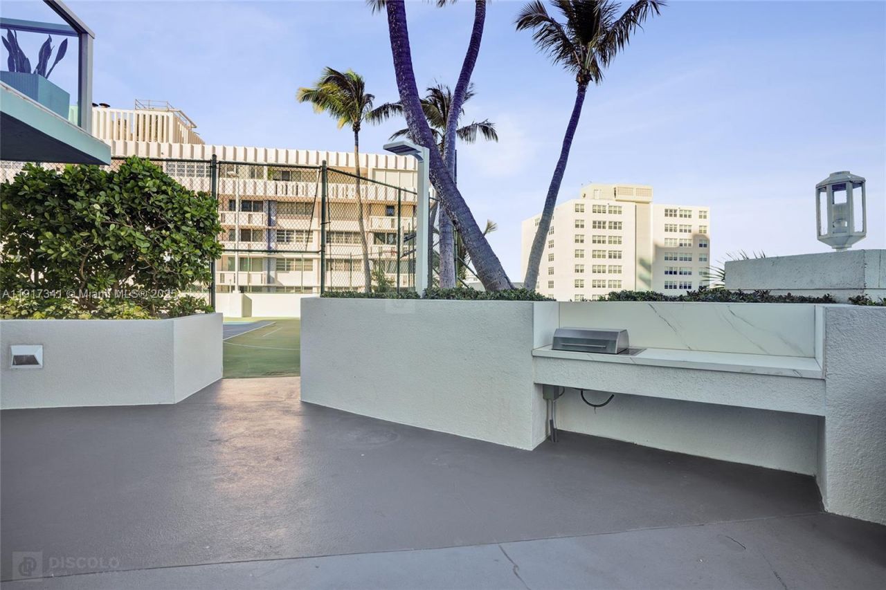 650 West Ave, Unit PH01, Miami Beach, FL 33139 Photo