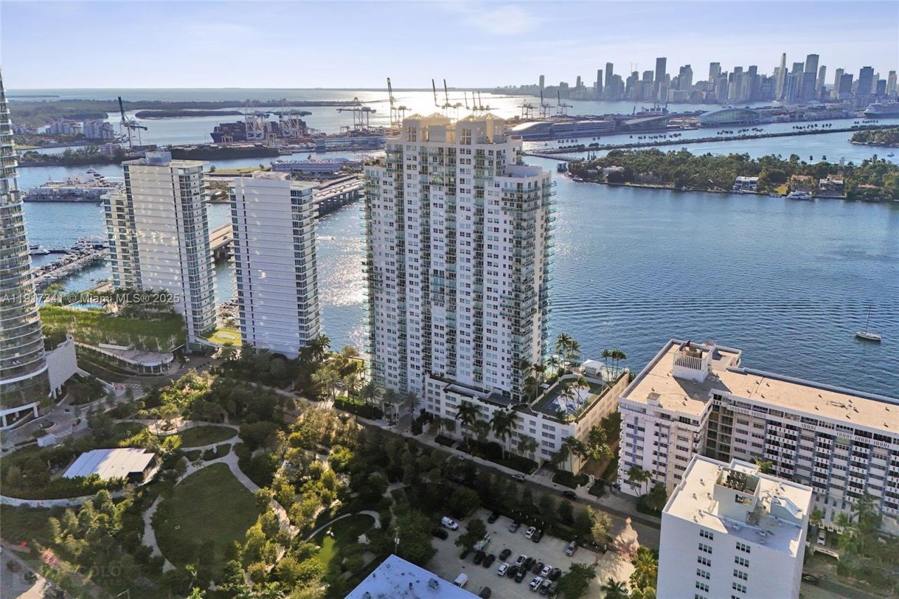 650 West Ave, Unit PH01, Miami Beach, FL 33139 Photo