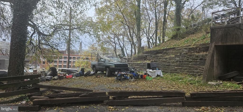 1140 Jonestown Road, Harrisburg, PA 17103 Main Photo