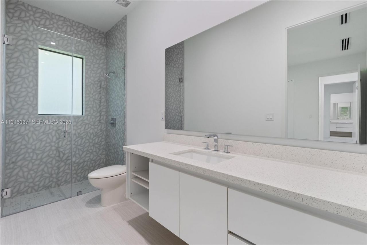 8240 SW 193rd Terrace, Cutler Bay, FL 33157 Photo