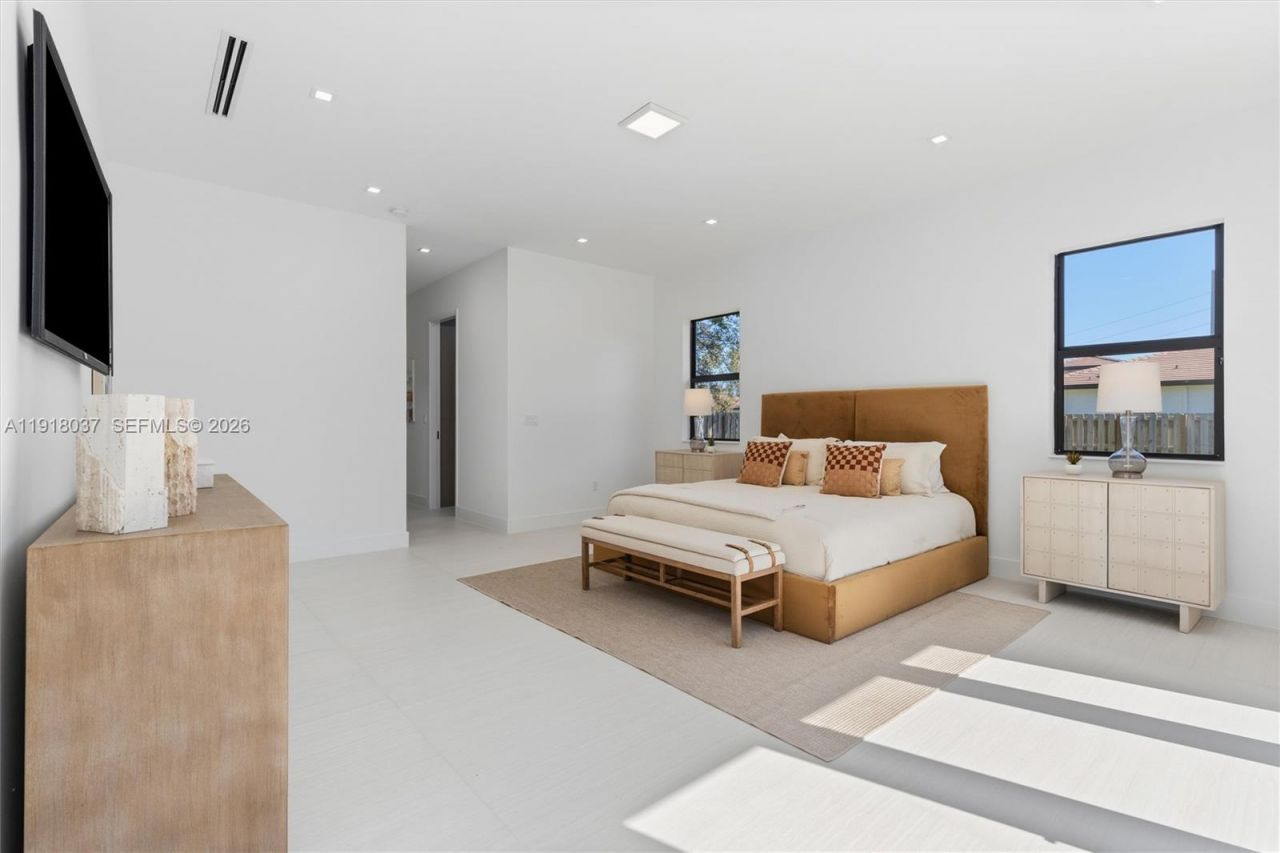 8240 SW 193rd Terrace, Cutler Bay, FL 33157 Photo