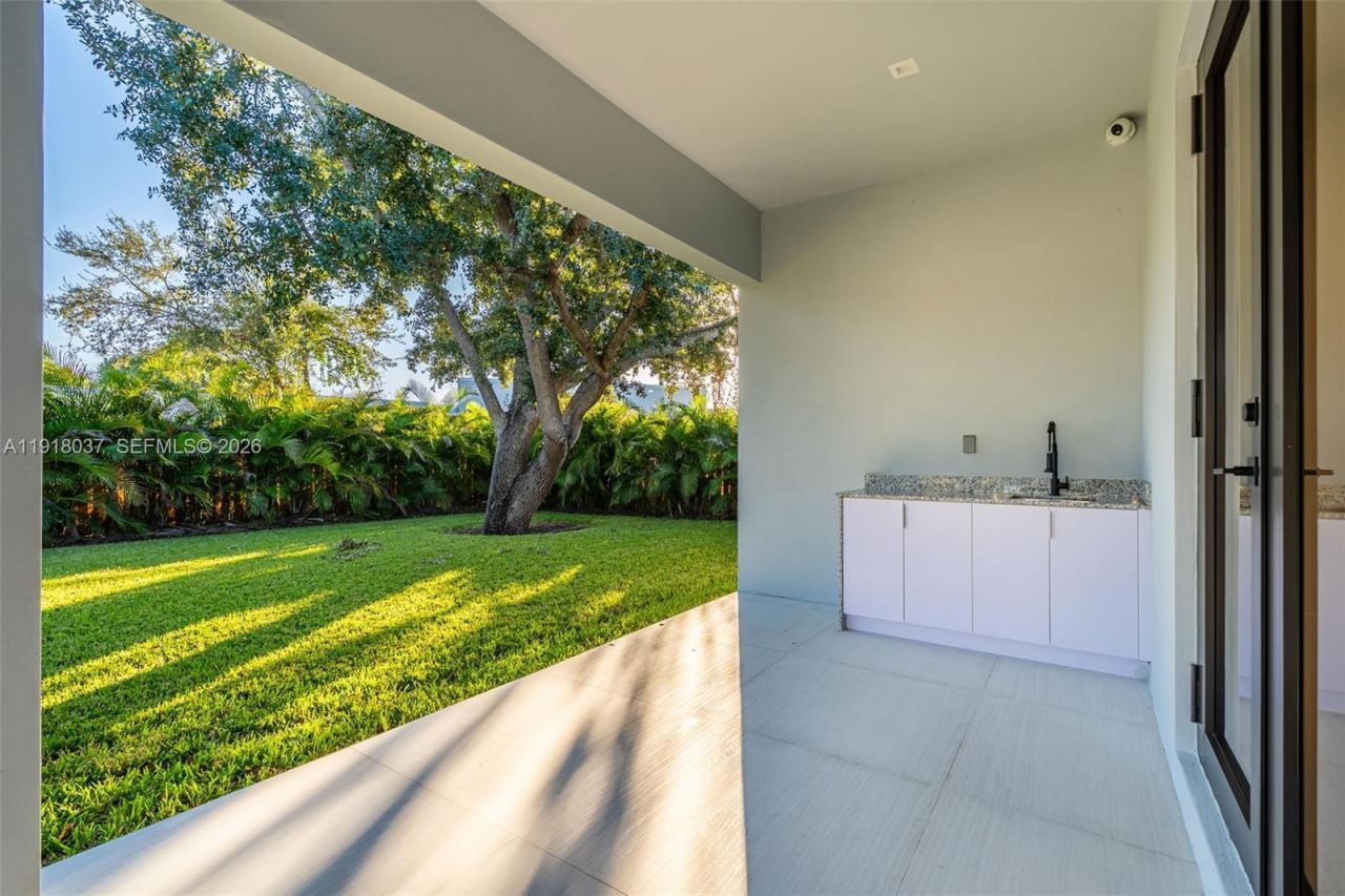 8240 SW 193rd Terrace, Cutler Bay, FL 33157 Photo