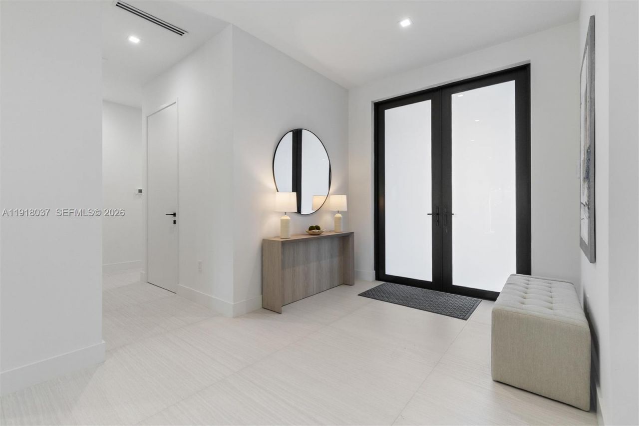 8240 SW 193rd Terrace, Cutler Bay, FL 33157 Photo