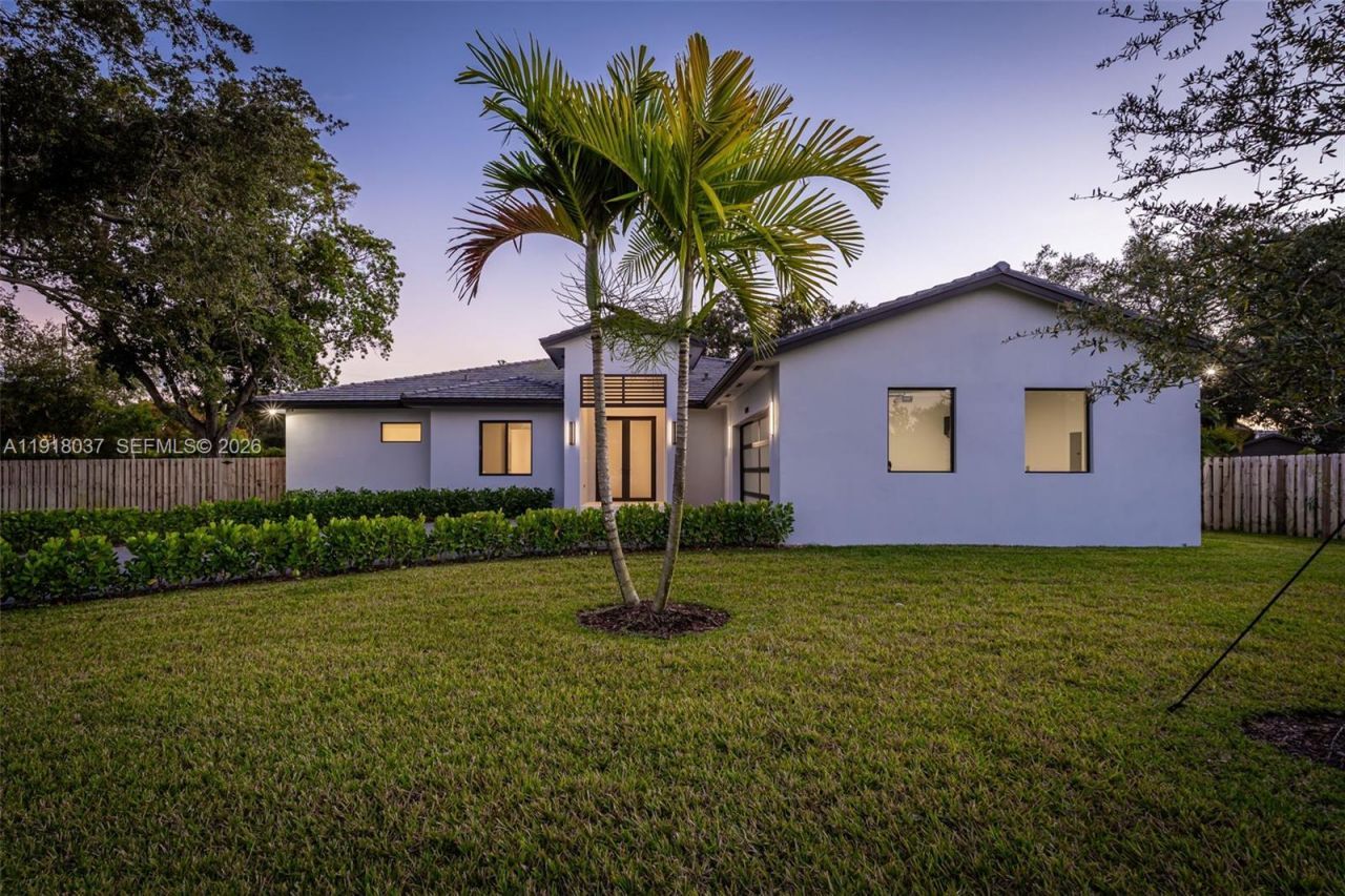 8240 SW 193rd Terrace, Cutler Bay, FL 33157 Photo