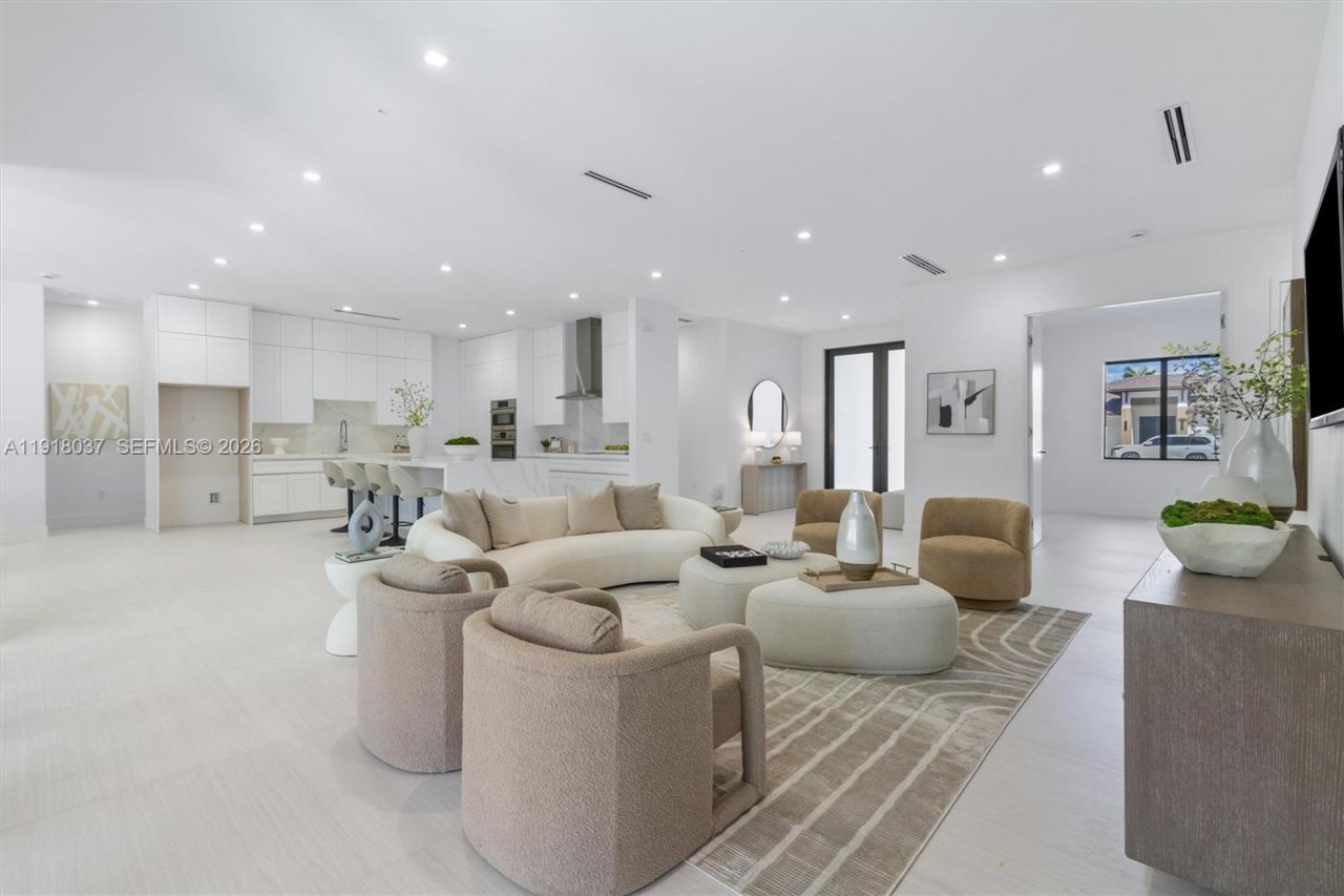 8240 SW 193rd Terrace, Cutler Bay, FL 33157 Photo