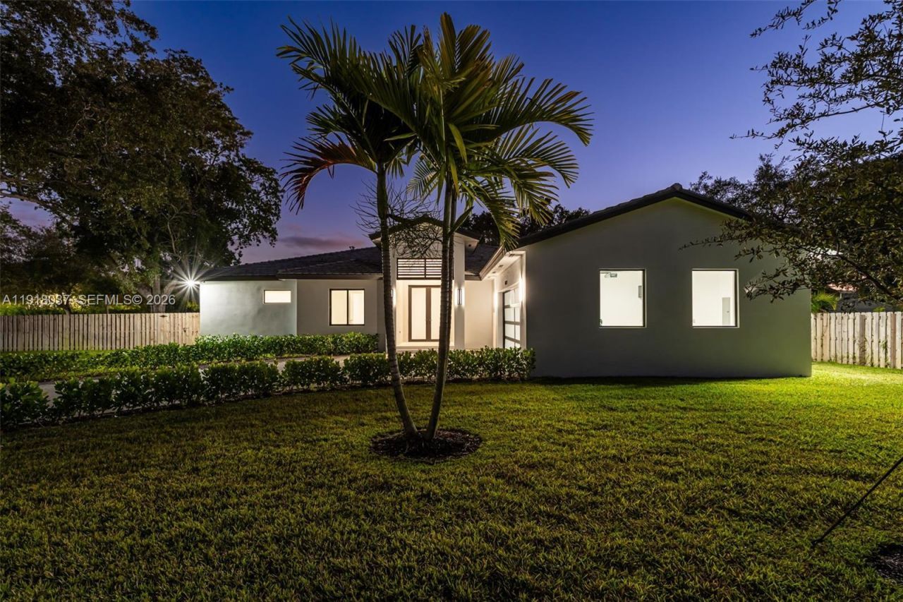 8240 SW 193rd Terrace, Cutler Bay, FL 33157 Photo