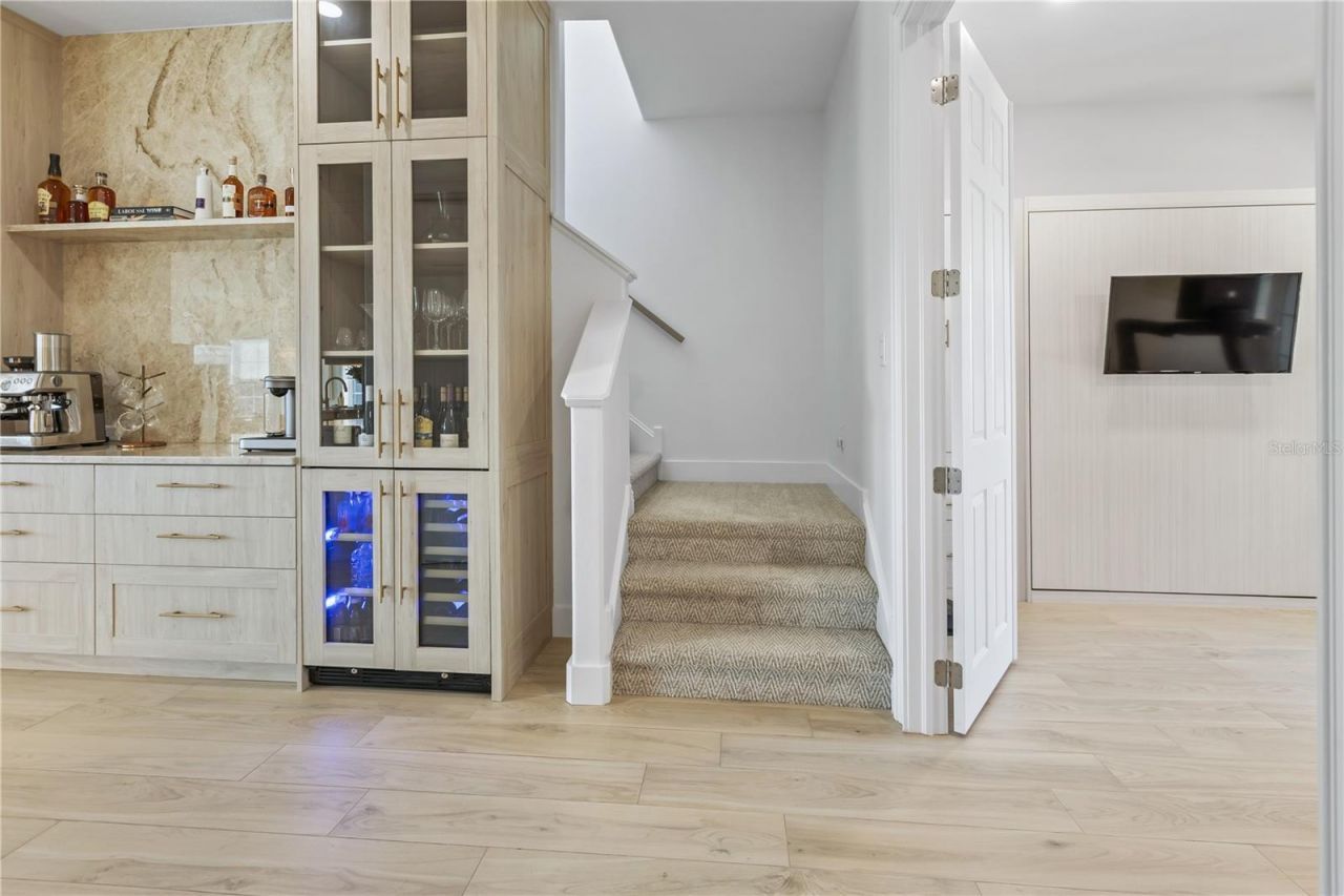 8008 Midnight Pass Road, Sarasota, FL 34242 Photo