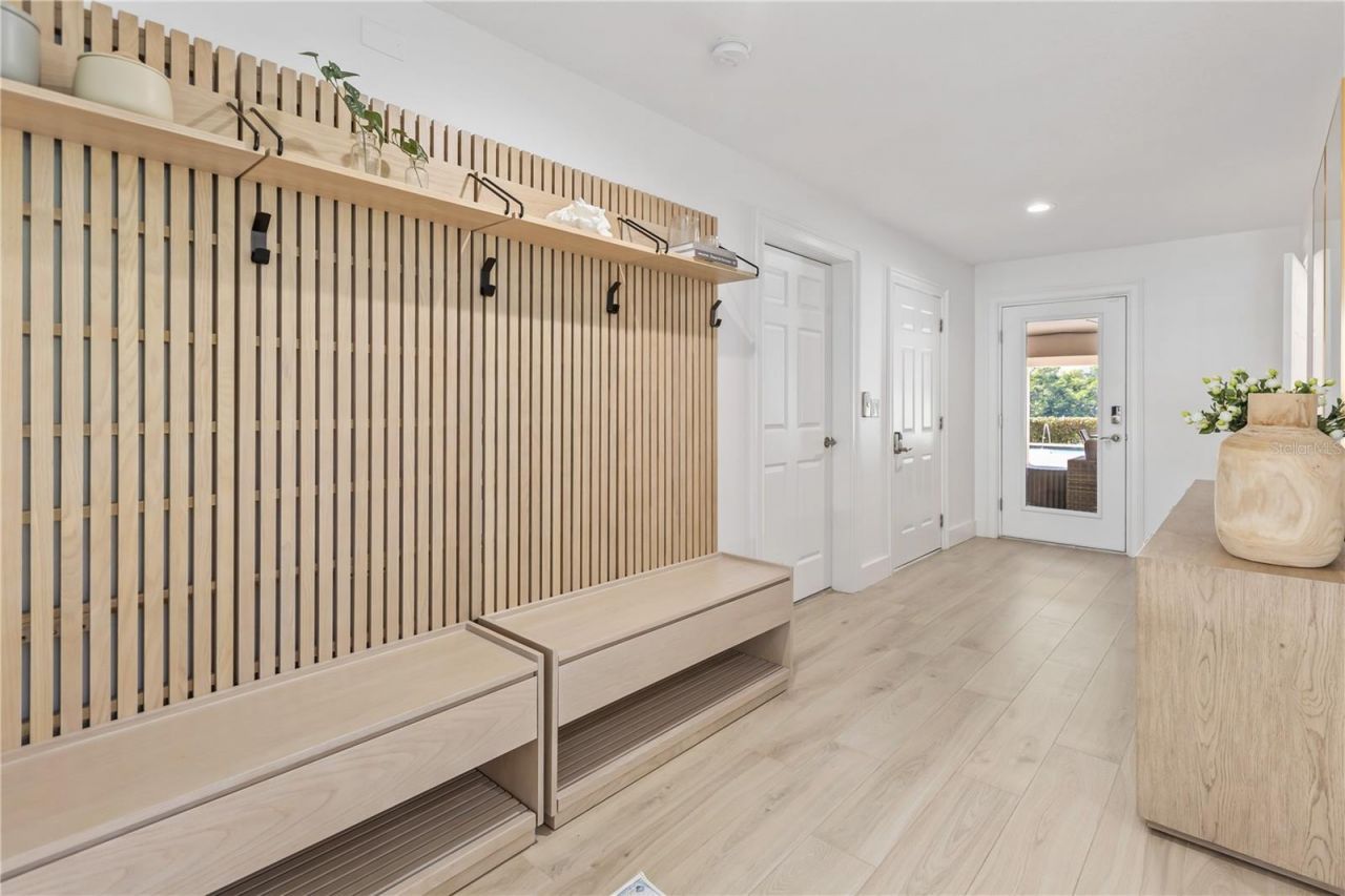 8008 Midnight Pass Road, Sarasota, FL 34242 Photo