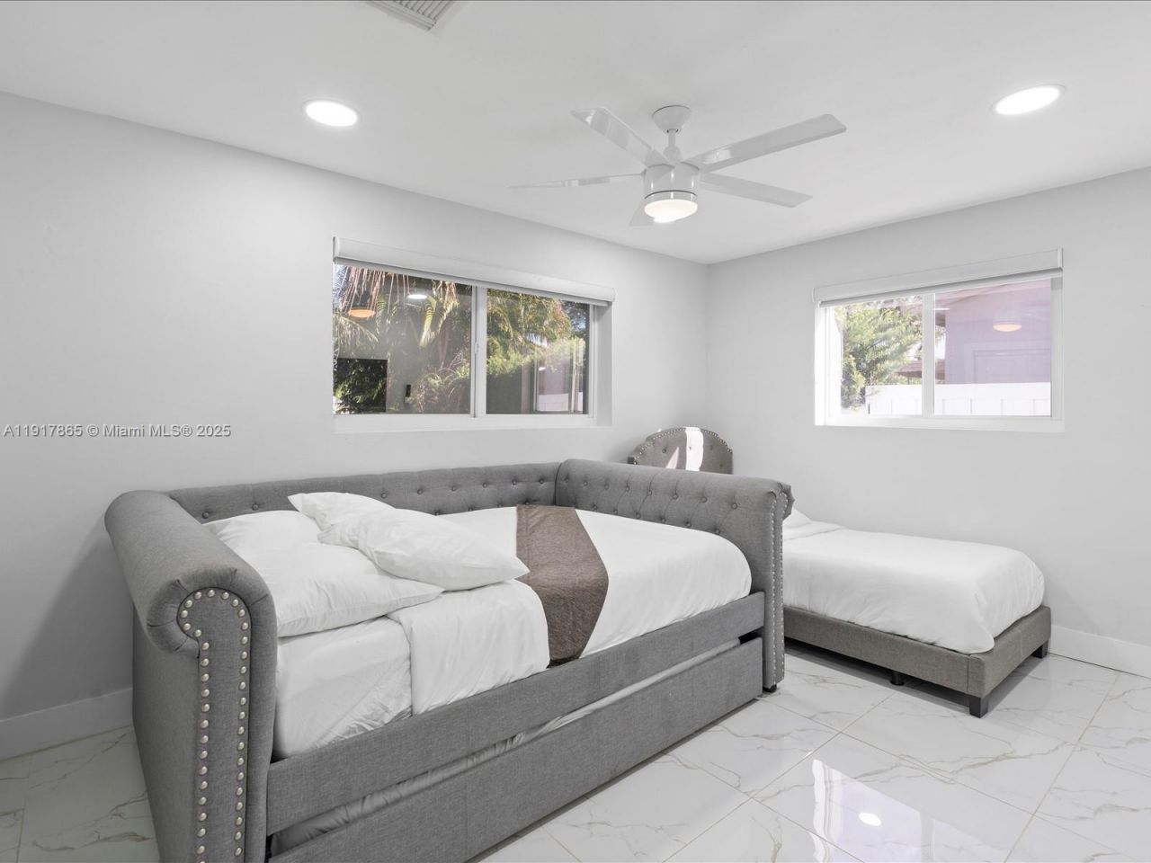 6820 SW 9th St, Pembroke Pines, FL 33023 Photo