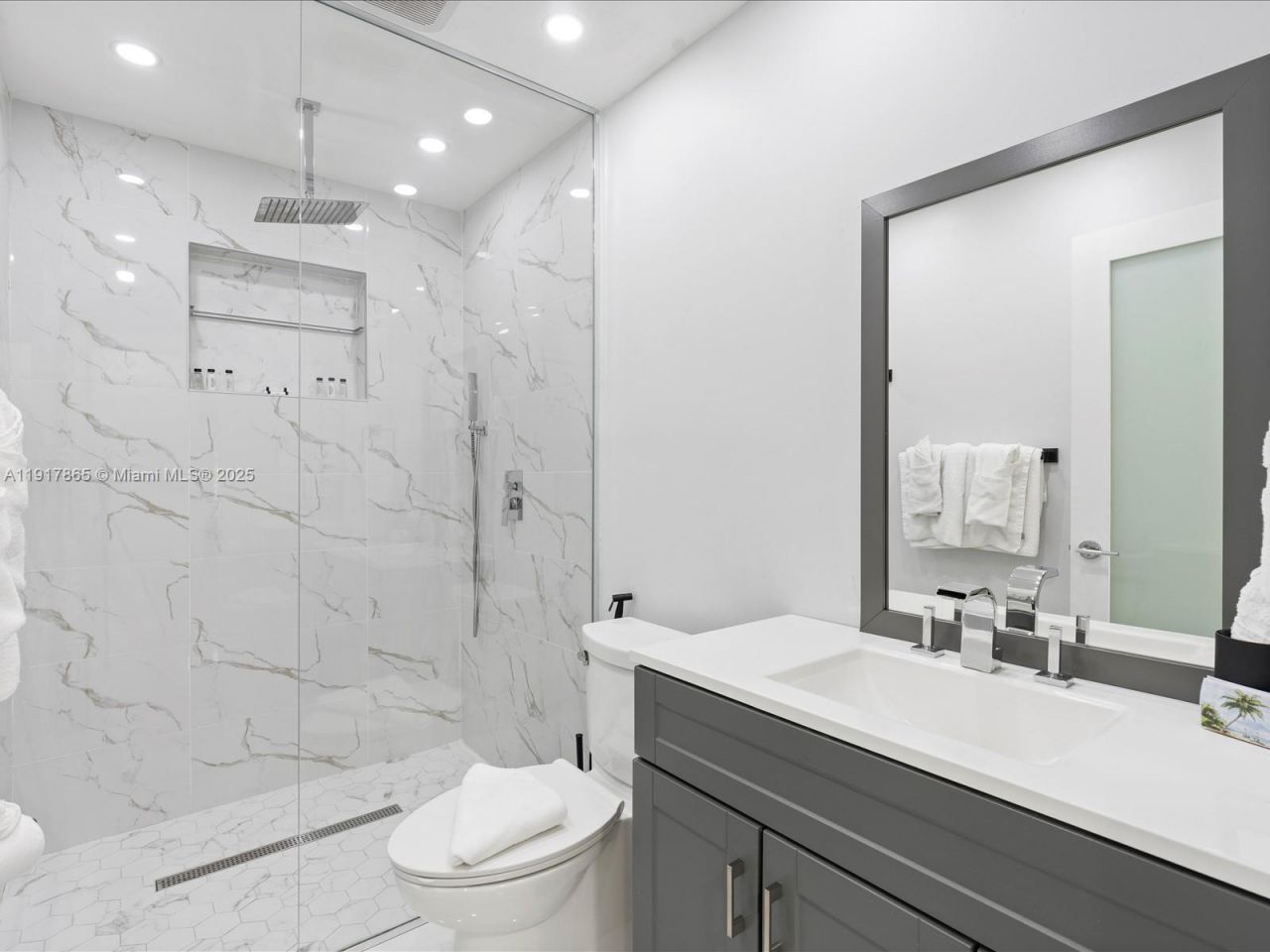 6820 SW 9th St, Pembroke Pines, FL 33023 Photo