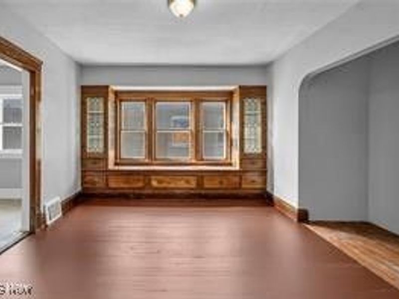 2997 E 130th Street, Cleveland, OH 44120 Photo 15