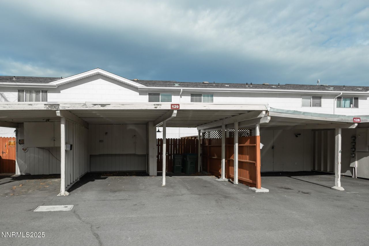 129 Smithridge Park, Reno, NV 89502 Photo