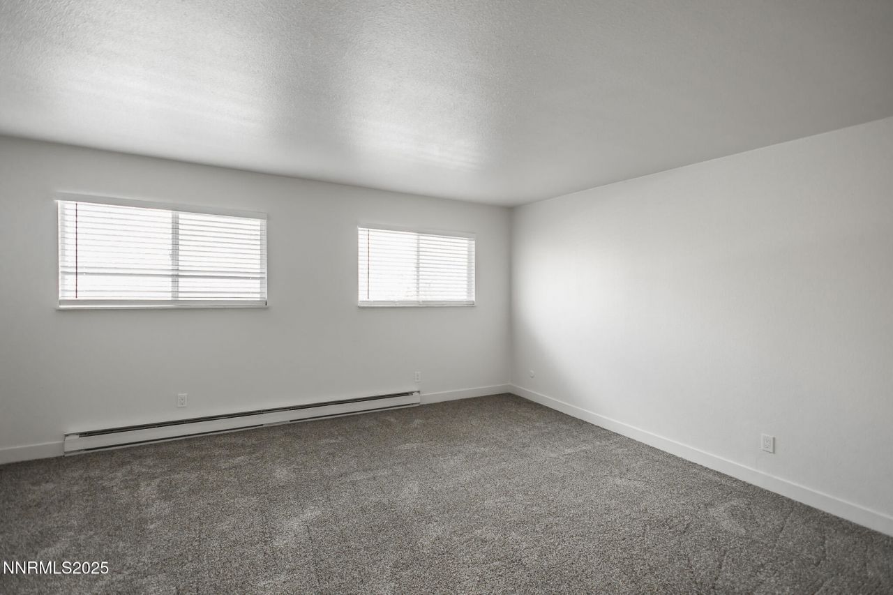 129 Smithridge Park, Reno, NV 89502 Photo