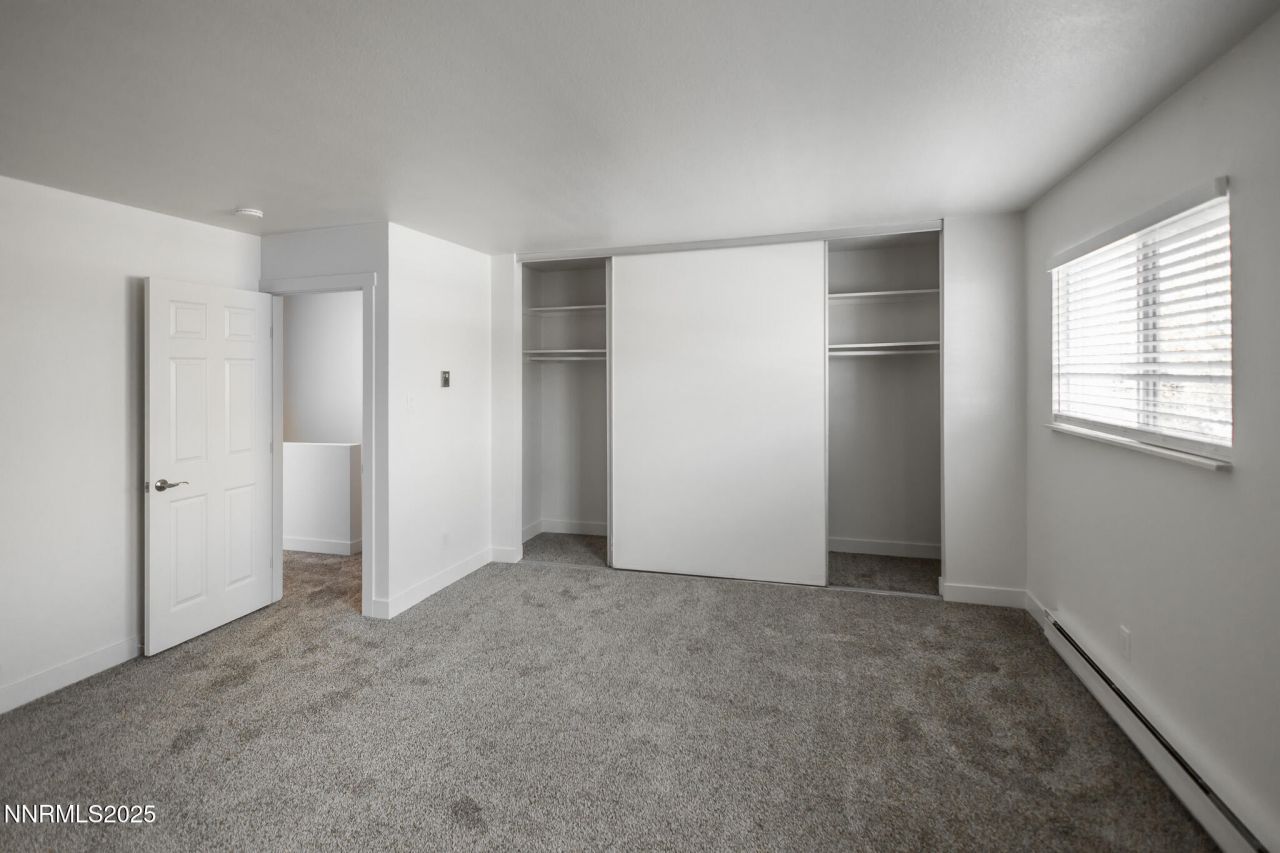129 Smithridge Park, Reno, NV 89502 Photo
