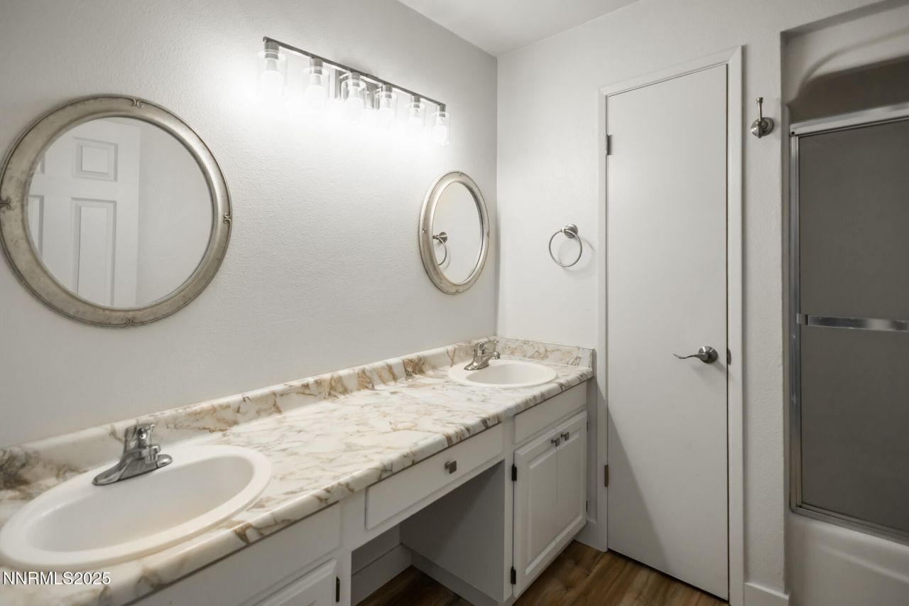 129 Smithridge Park, Reno, NV 89502 Photo