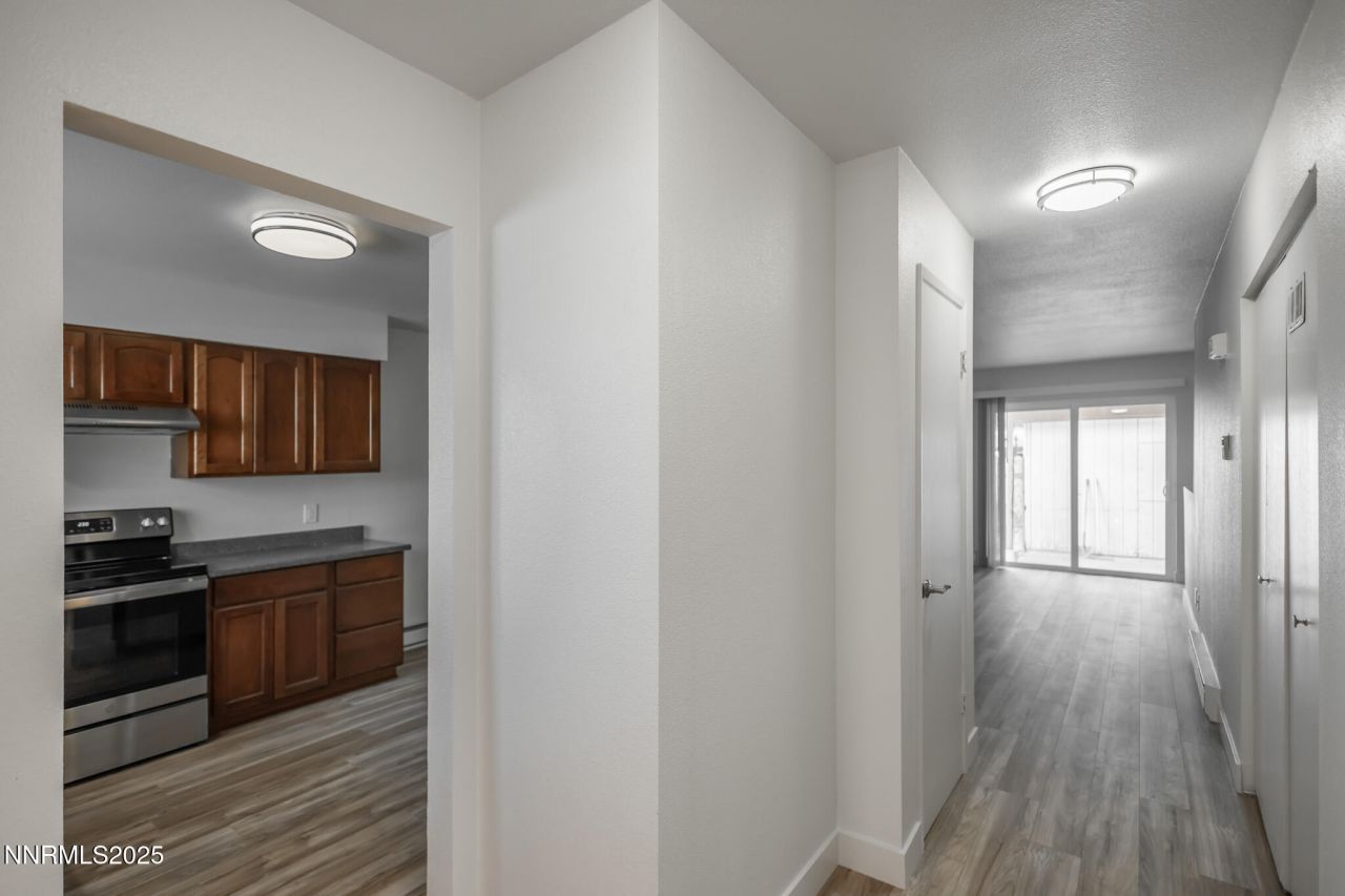 129 Smithridge Park, Reno, NV 89502 Photo