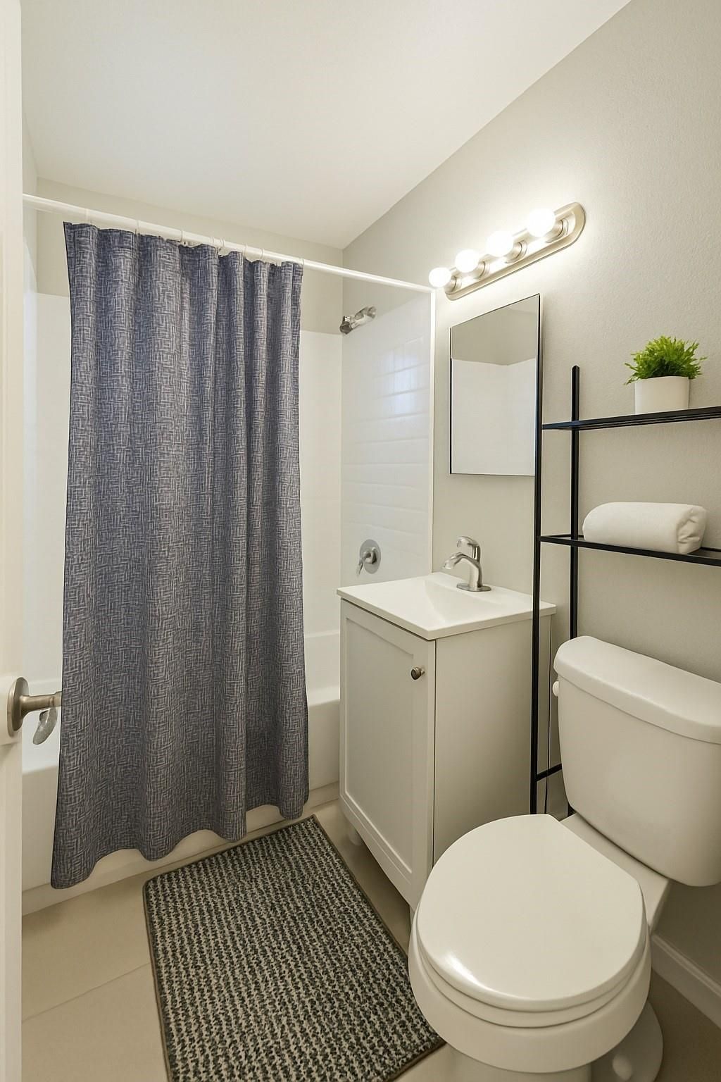 741 NW 10th Terrace, Fort Lauderdale, FL 33311 Photo