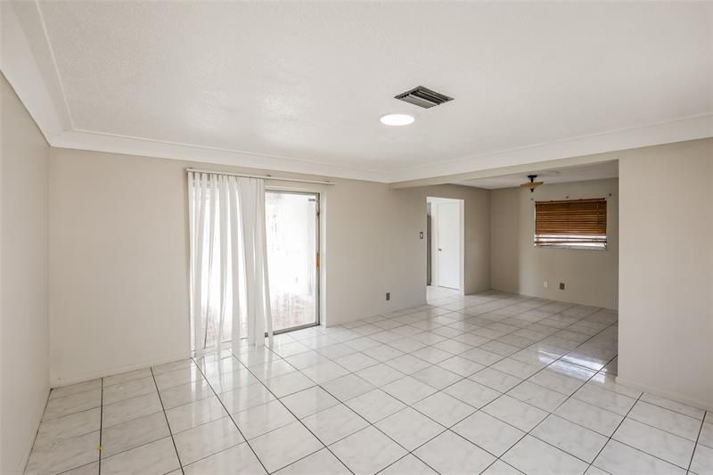 6668 NW 1st St, Margate, FL 33063 Photo