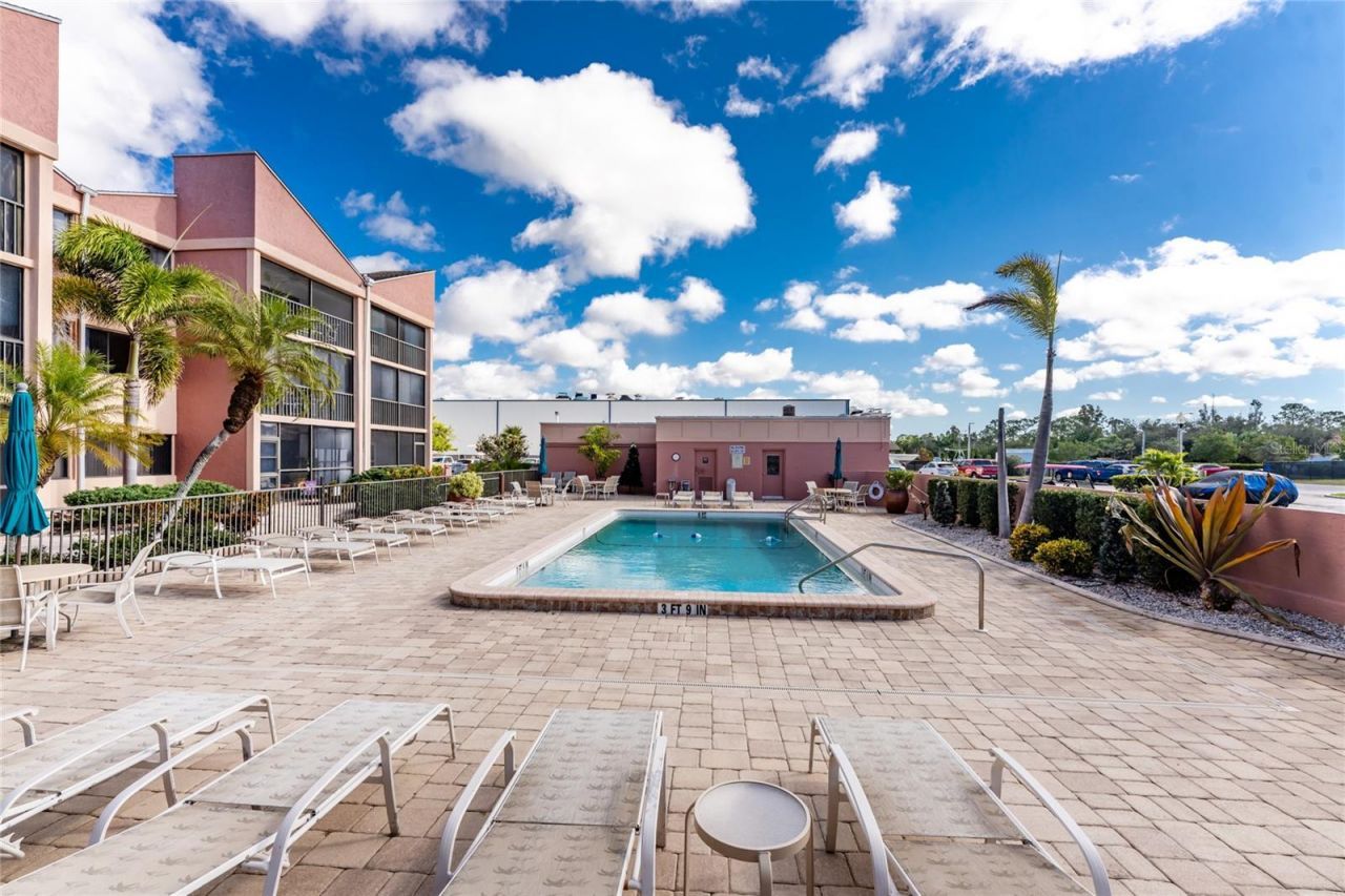 3170 Matecumbe Key Road, Unit 115, Punta Gorda, FL 33955 Photo