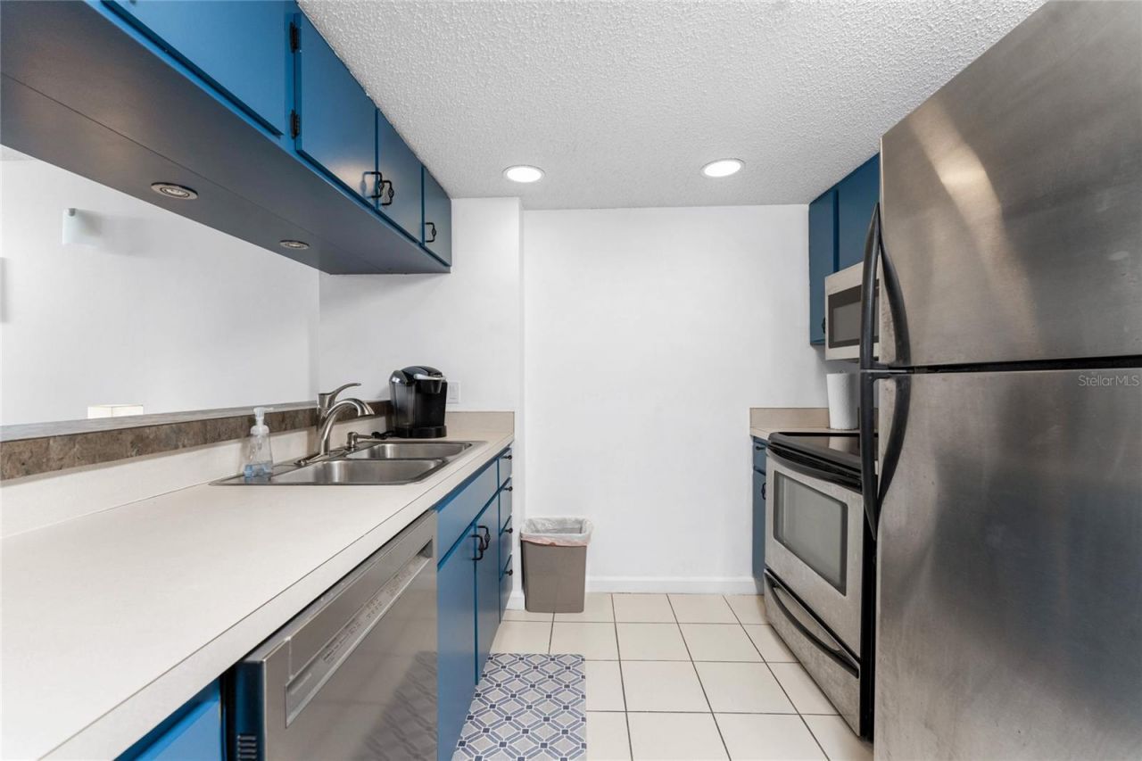 3170 Matecumbe Key Road, Unit 115, Punta Gorda, FL 33955 Photo