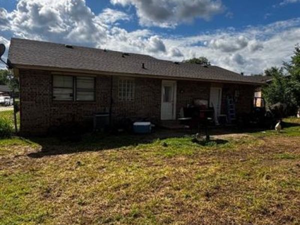 1208 Lauren Ln Street, Oklahoma City, OK 73110