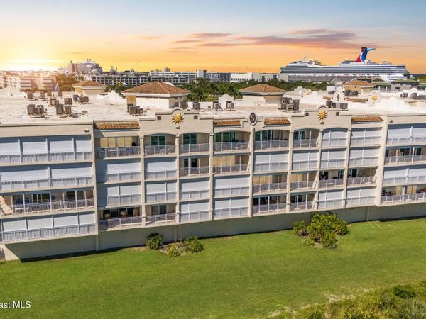 701 Solana Shores Drive, Unit 404, Cape Canaveral, FL 32920