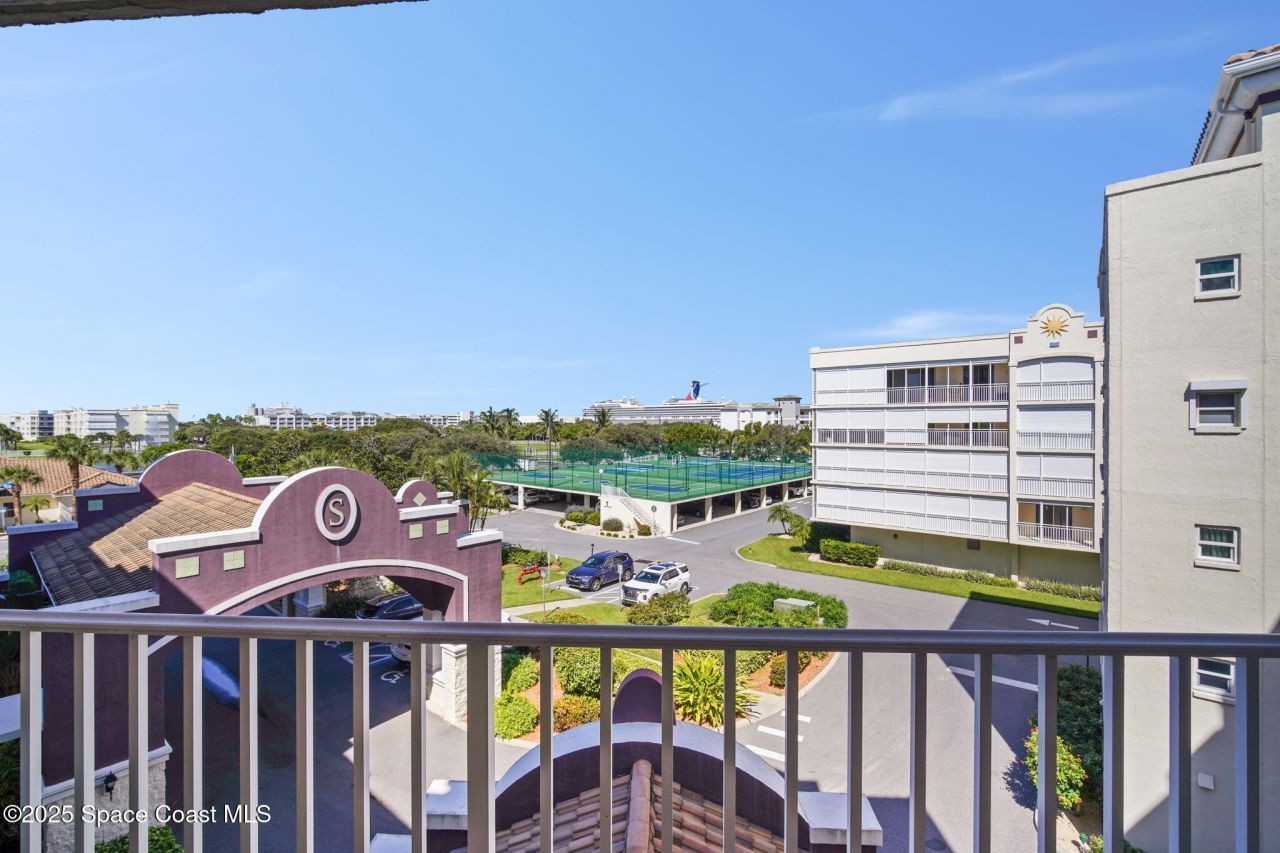 701 Solana Shores Drive, Unit 404, Cape Canaveral, FL 32920 Photo