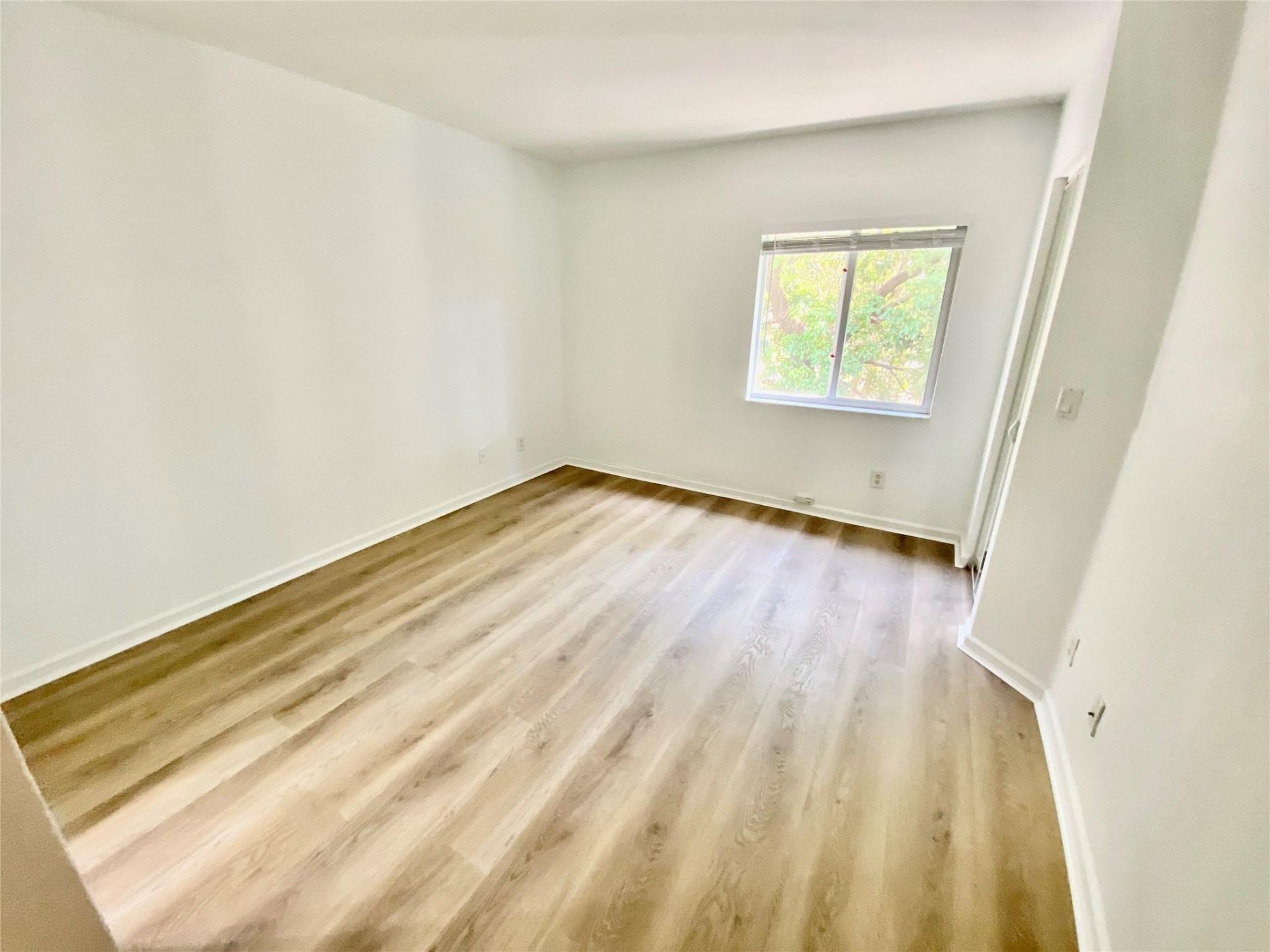 8720 Cypress Walk Court, Unit 8720, Tamarac, FL 33321 Photo