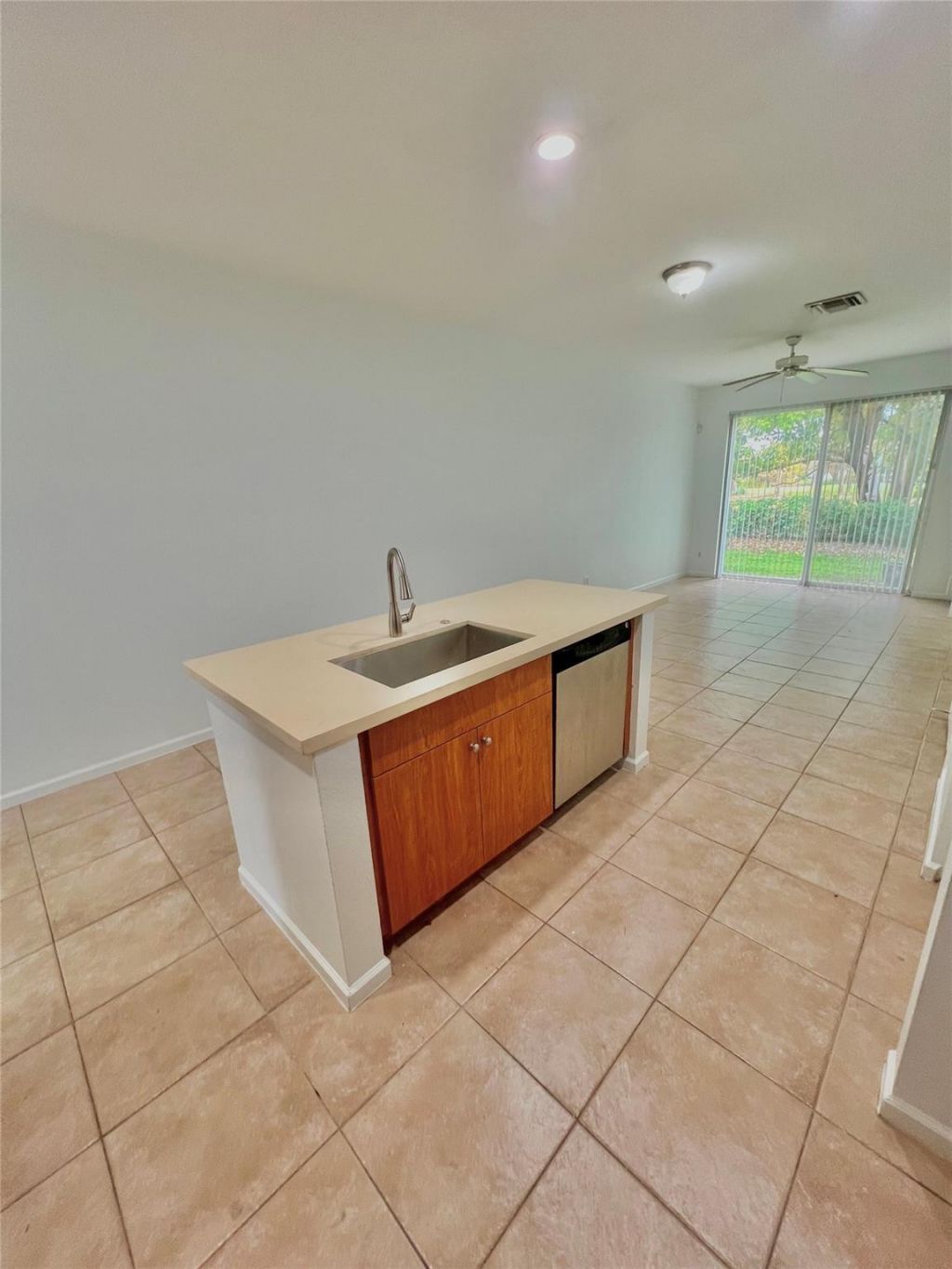 8720 Cypress Walk Court, Unit 8720, Tamarac, FL 33321 Photo