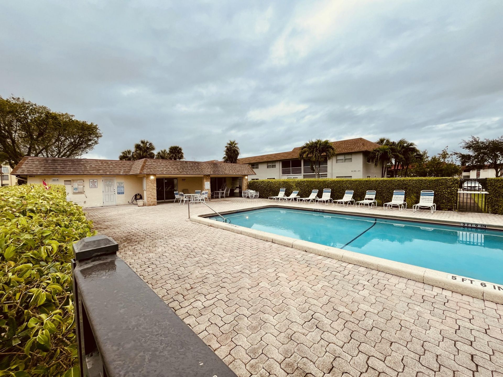 9911 Sandalfoot Boulevard, Unit 112, Boca Raton, FL 33428 Photo