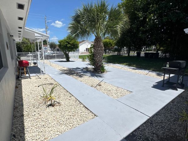 914 3rd Street, Unit 4, West Palm Beach, FL 33401