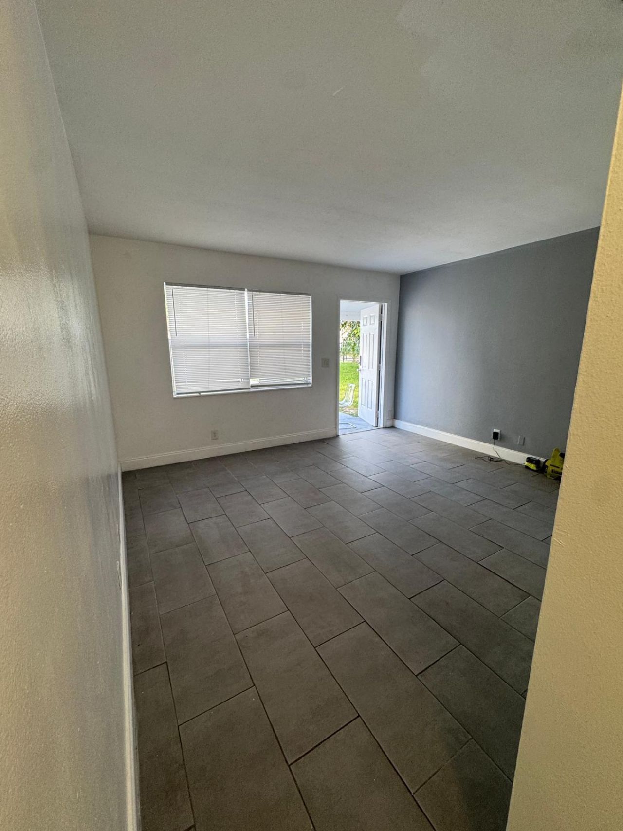 914 3rd Street, Unit 4, West Palm Beach, FL 33401 Photo