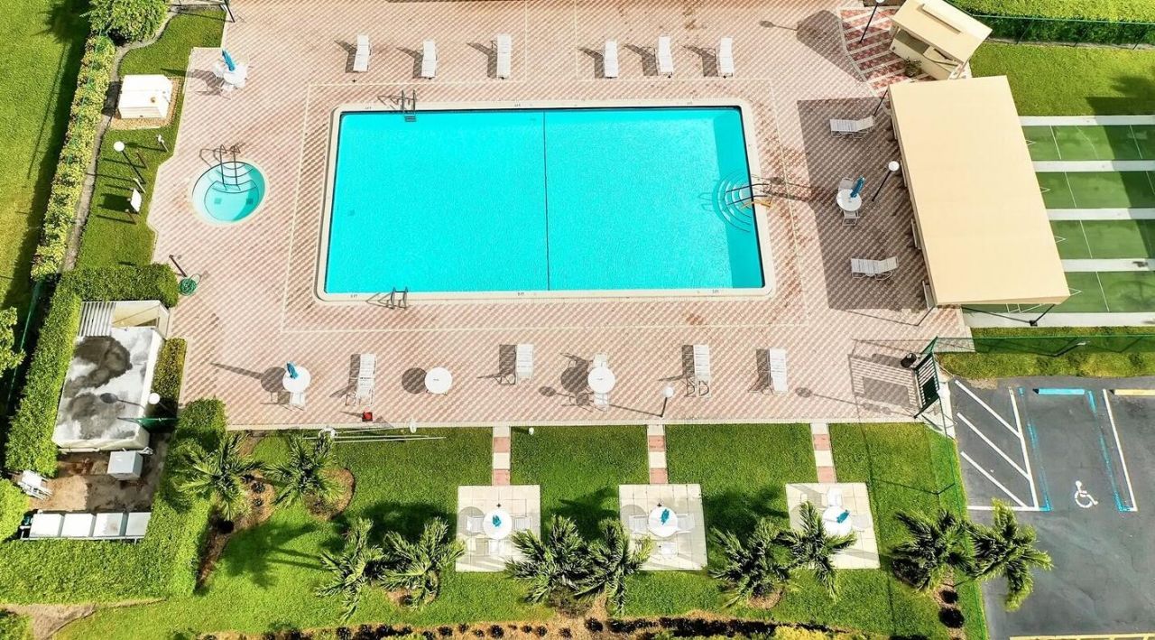 2331 Croton Lane, Unit 101-C, Delray Beach, FL 33445 Photo