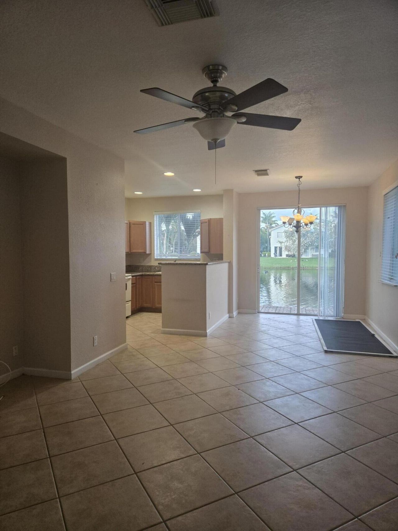 3182 Laurel Ridge Circle, Riviera Beach, FL 33404 Photo