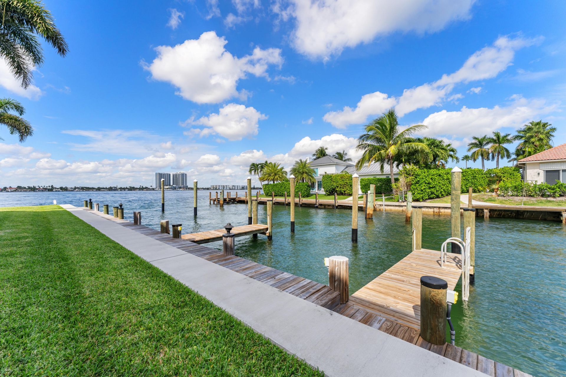 1030 Sugar Sands Boulevard, Unit 167, Singer Island, FL 33404 Photo
