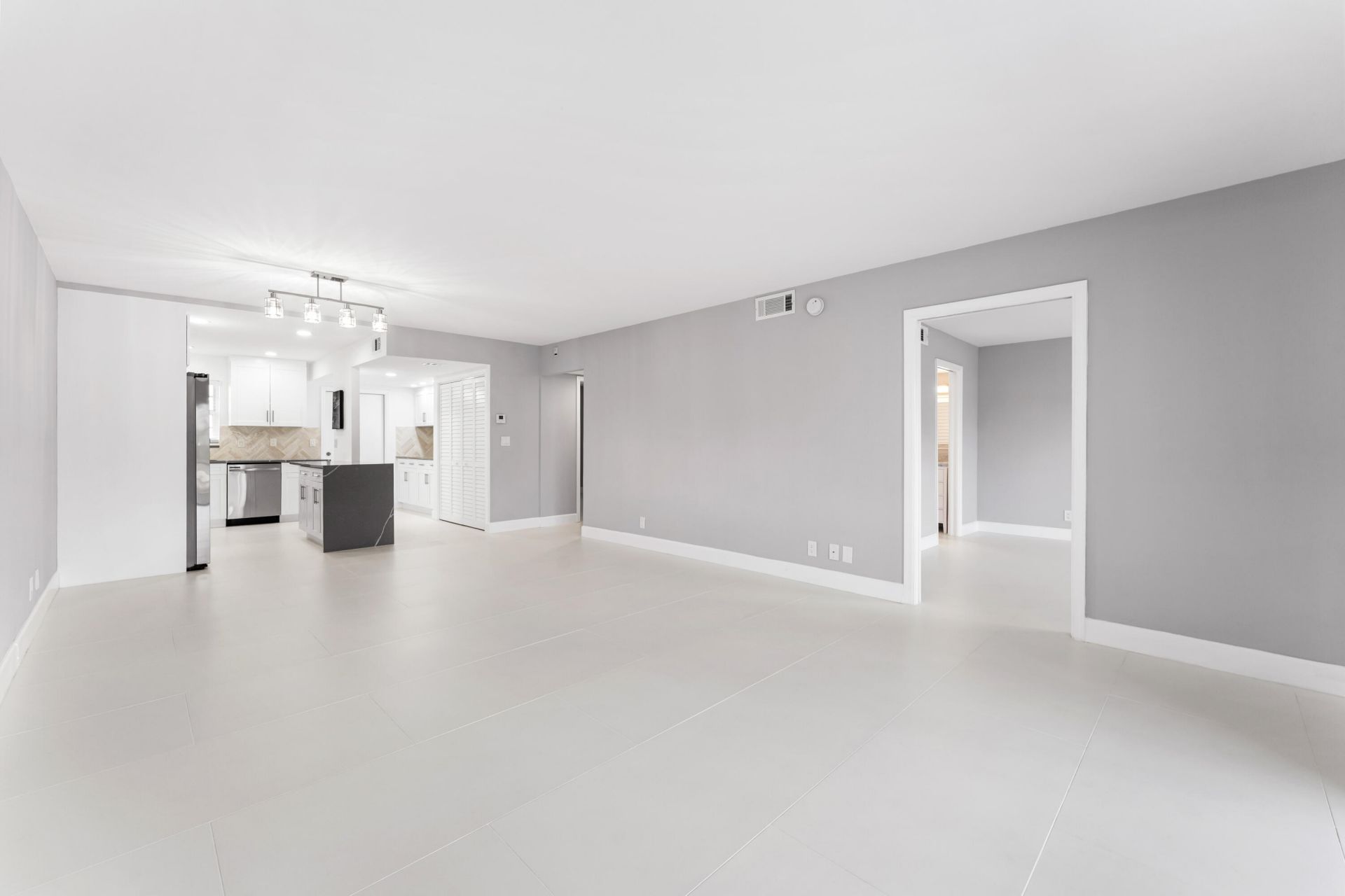 1030 Sugar Sands Boulevard, Unit 167, Singer Island, FL 33404 Photo