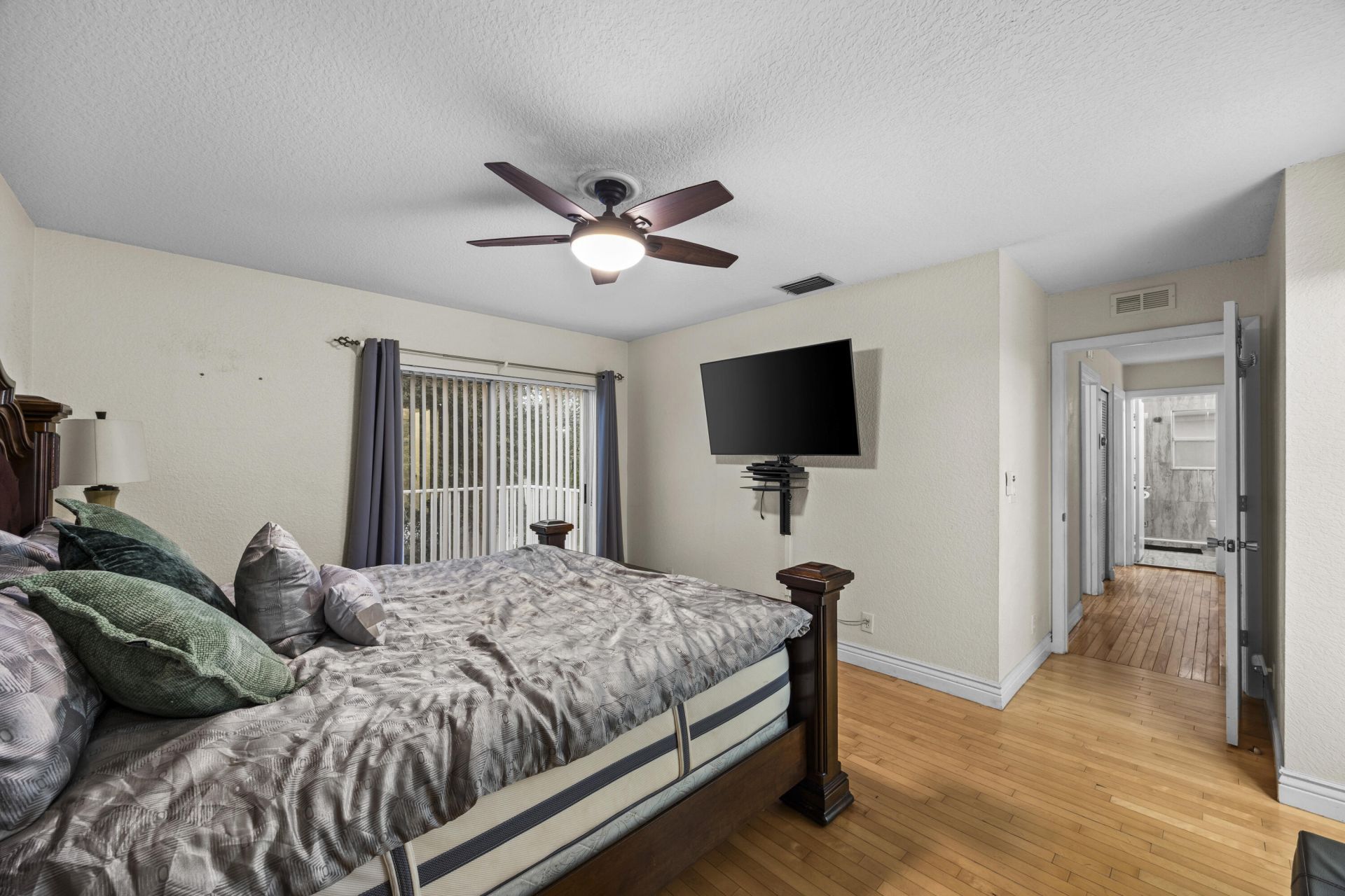 1622 S S Club Drive Drive, Wellington, FL 33414 Photo
