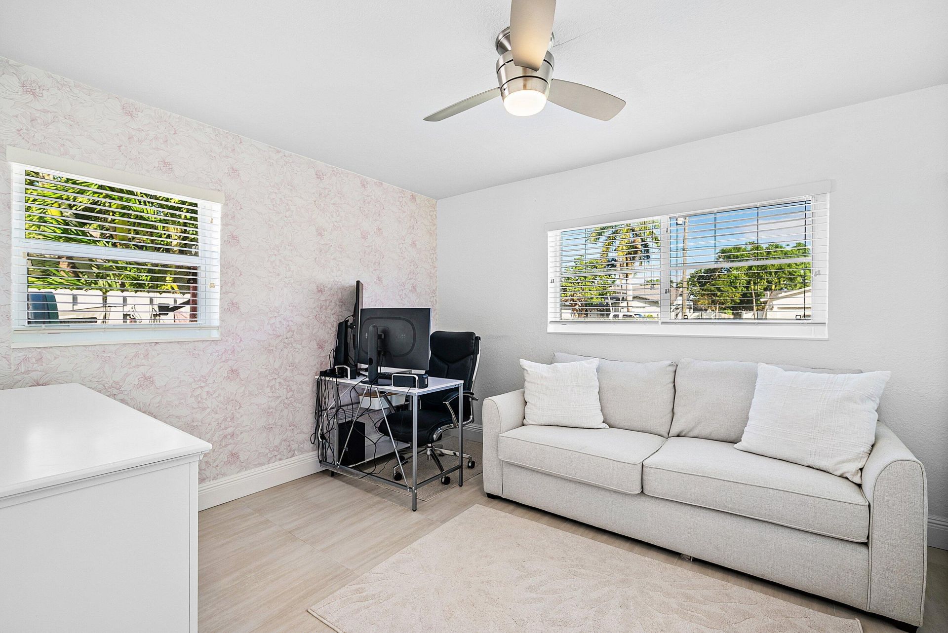 124 Oregon Lane, Boca Raton, FL 33487 Photo