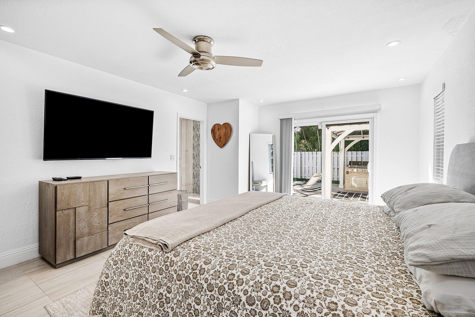 124 Oregon Lane, Boca Raton, FL 33487 Photo