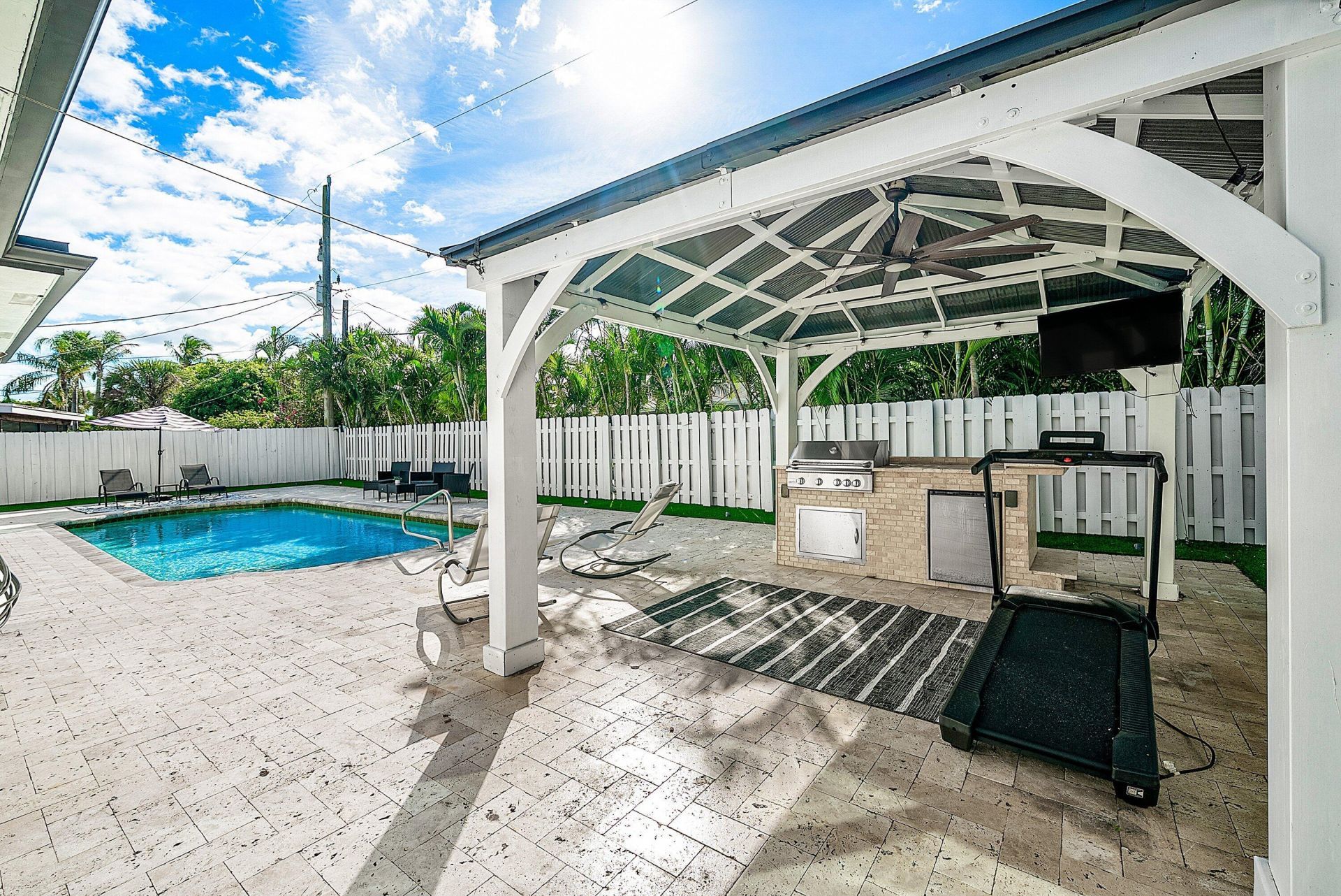 124 Oregon Lane, Boca Raton, FL 33487 Photo